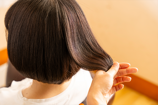 髪と頭皮にやさしい、大人女性のためのヘアケア